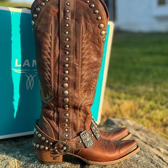 Lane Cowgirl Boots - Picture 2 of 14